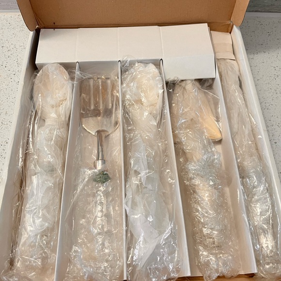 Cristal and silver 💖💖Beautiful real crystal and silver coated. - Picture 8 of 8